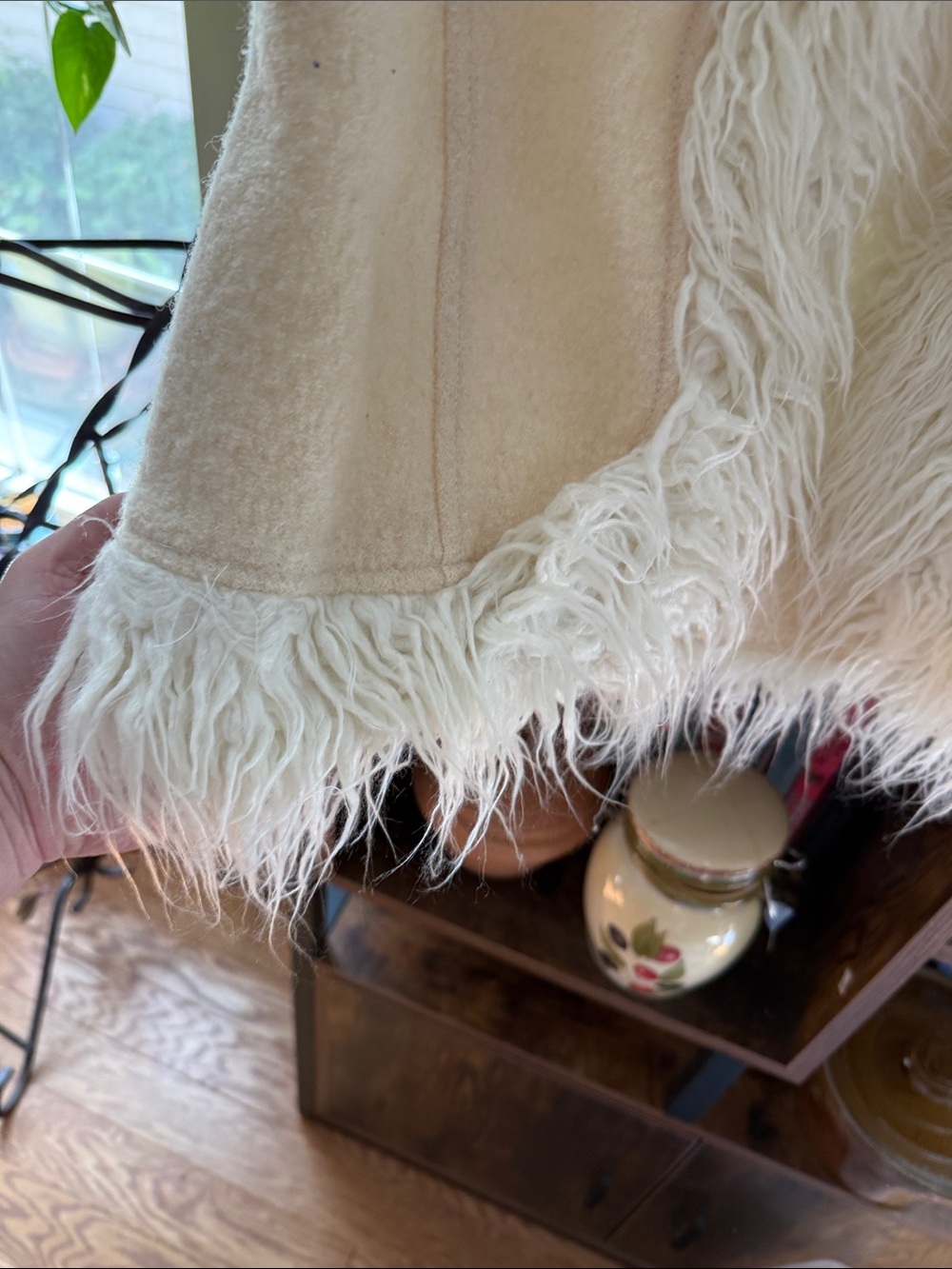 Mystique Cream Faux-Fur Trim Vest by Mythology - Picture 3 of 5